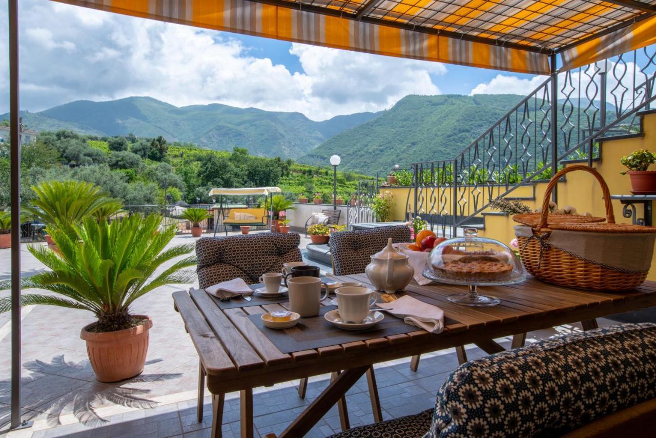 B&B L'Abbraccio Casola di Napoli ภายนอก รูปภาพ