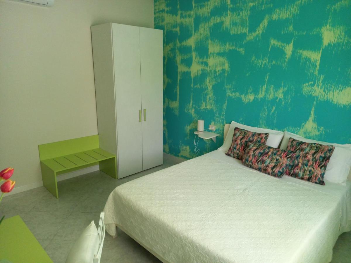B&B L'Abbraccio Casola di Napoli ภายนอก รูปภาพ